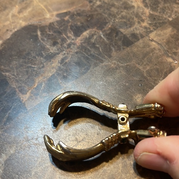 Vintage Jewelry Piece🥰🥰 - Picture 3 of 3